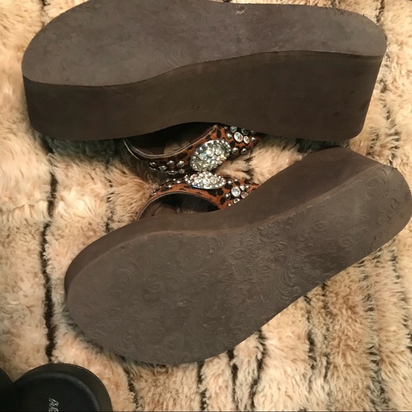 Justin bling flip flop size 7/8. - Picture 5 of 5